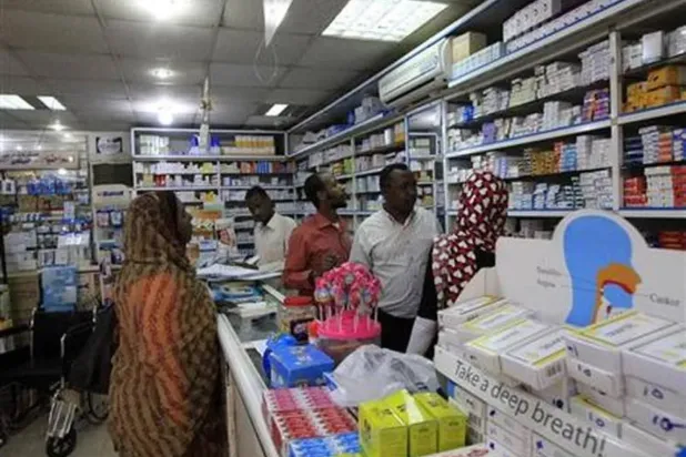 تهاوي الجنيه يمهِّد لأزمة دواء في السودان