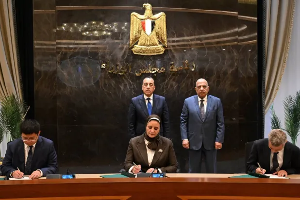 مصر توقِّع مذكرة تفاهم مع «ساني» الصينية لإنشاء أول مصنع لتوربينات الرياح