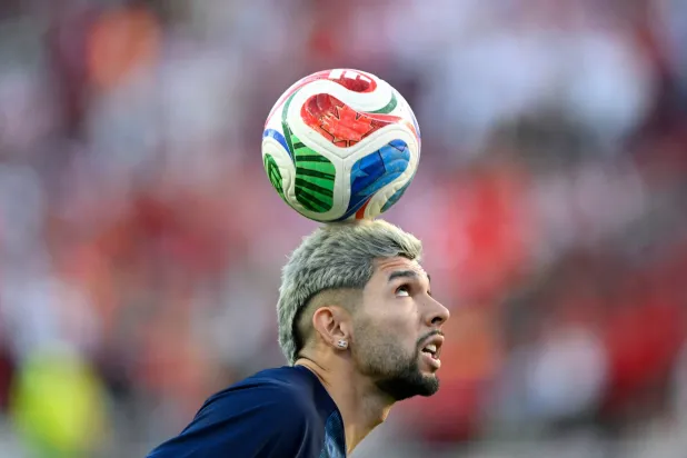 «مونديال 2026»: إنسيسو… باراغوياني لا يخشى التحديات ولا يتنكر لأصوله