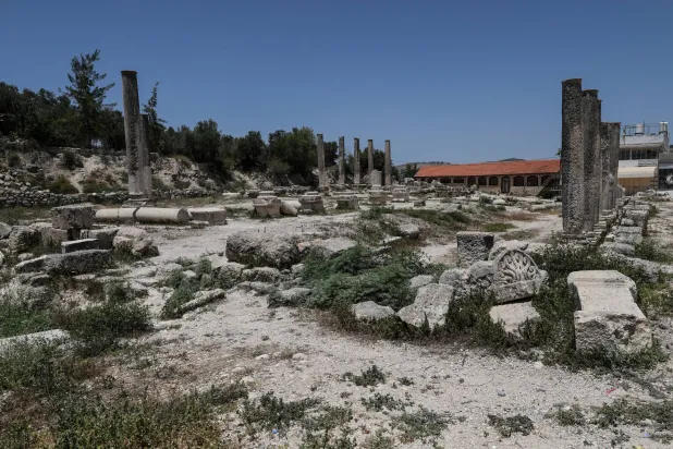 فلسطينيون ينددون بمساعي إسرائيل للسيطرة على مواقع أثرية في الضفة الغربية