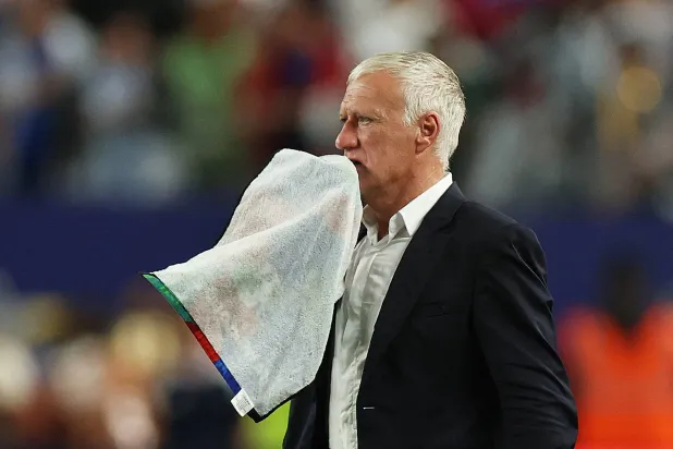 «مونديال 2026»: ديشان يعود إلى معسكر منتخب فرنسا