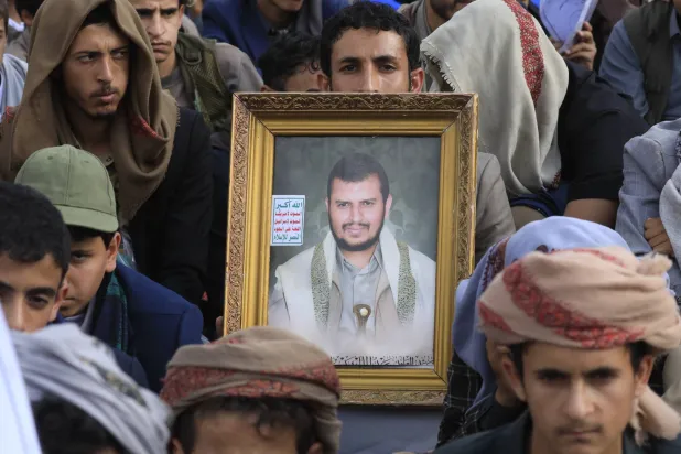 الحوثيون يوسّعون اقتصاد الجباية والاستيلاء على الأصول