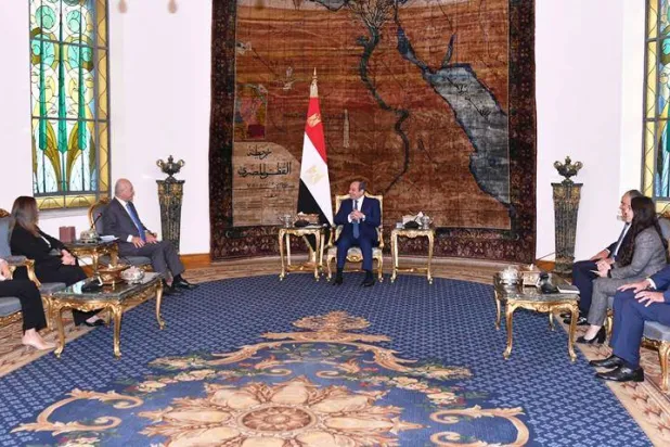 السلطات المصرية تُضيّق الخناق على الوافدين المخالفين للاشتراطات