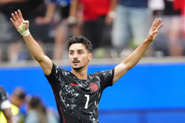 أوستاكيو يتوعد هولندا والمغرب: سنجعل المتأهل يدرك أنه أمام أصعب مبارياته
