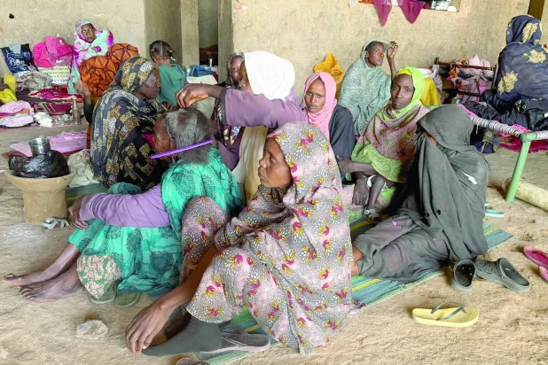تعزيزات حول الأُبَيض السودانية وهجمات المسيّرات تذكّر بما سَبَق سقوط الفاشر