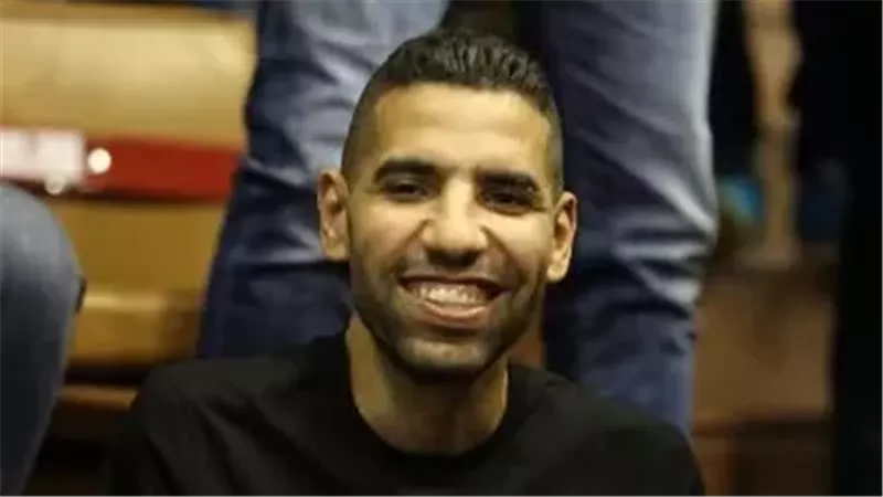 الأهلي يعلن تعيين أيمن أشرف ومؤمن زكريا مساعدين لرئيس قطاع الناشئين