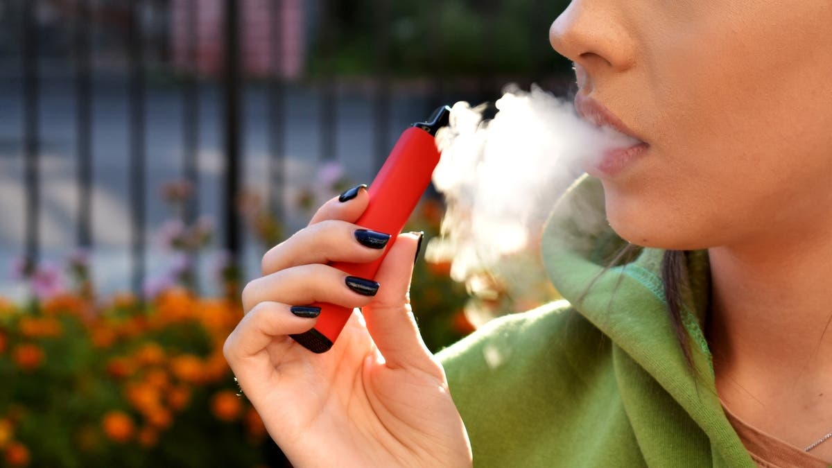 أداة للإقلاع عن التدخين ربما تتفوق على اللصقات والعلكة