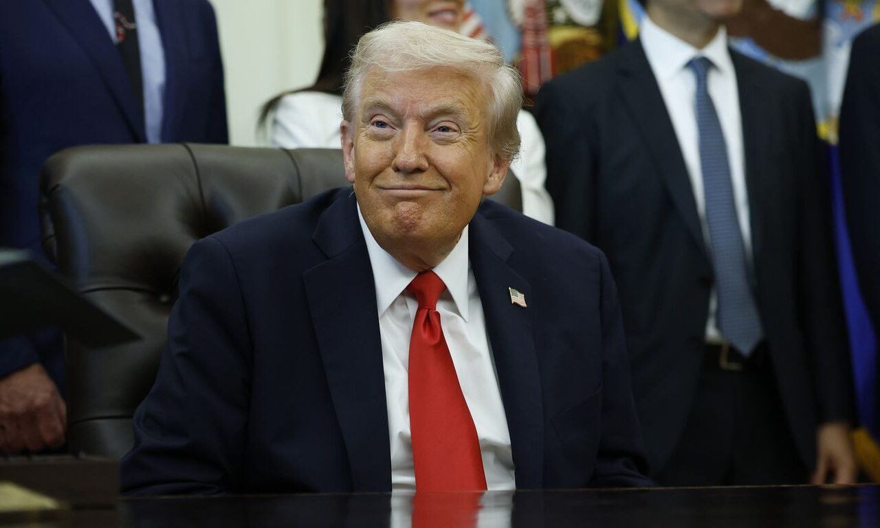 Trump health readout leaves key blanks unfilled