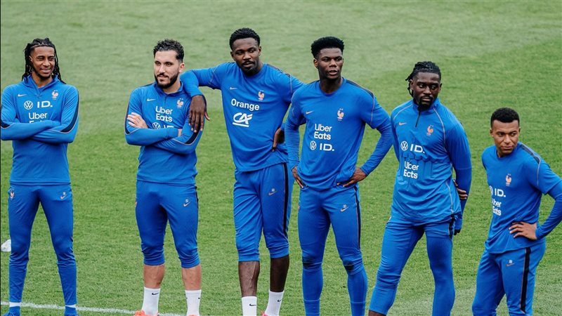فرنسا تصطدم بـ السنغال في مستهل مشوارها ببطولة كأس العالم 2026