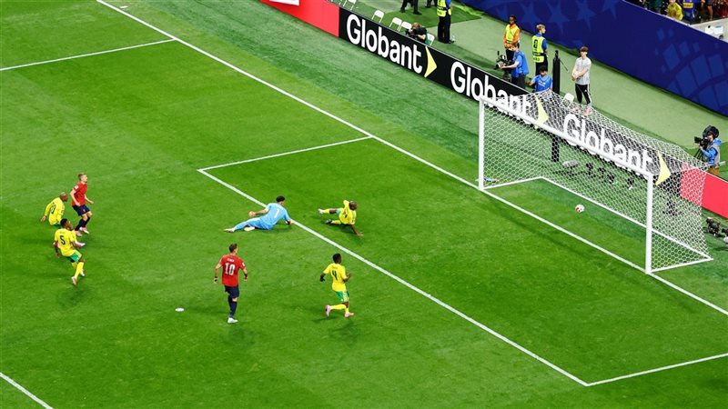 كأس العالم 2026، التشيك يتقدم على جنوب أفريقيا 0/1 في الشوط الأول (فيديو)