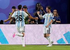 كأس العالم: هاتريك لميسي يمنح الأرجنتين تقدماً مريحاً على الجزائر