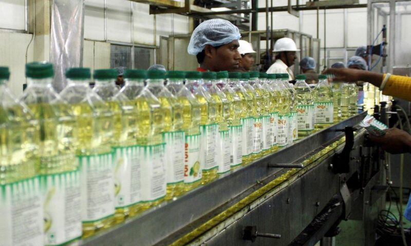 Govt does not foresee any supply pressure on edible oil: Official