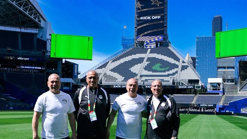 جهاز منتخب مصر يتفقد ملعب مباراة بلجيكا (صور)