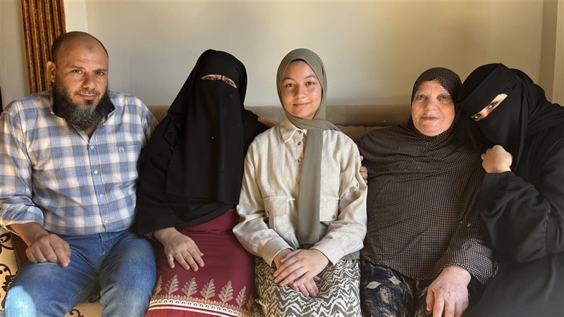 الأولى مكرر على إعدادية البحيرة: لم أتوقع النتيجة ودعم أسرتي هو السبب (فيديو وصور)