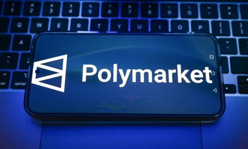 منصة “Polymarket” دفعت لصنّاع محتوى لنشر مقاطع مضللة عن أرباح وهمية
