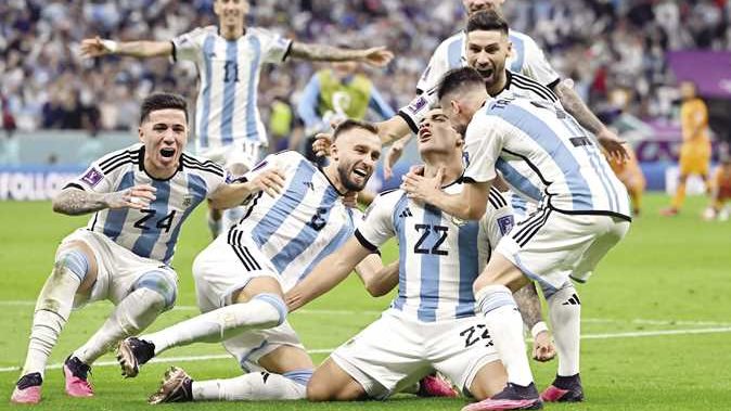 المجموعة العاشرة في كأس العالم 2026.. الأرجنتين تتصدر المشهد والجزائر والأردن يبحثان عن المفاجأة
