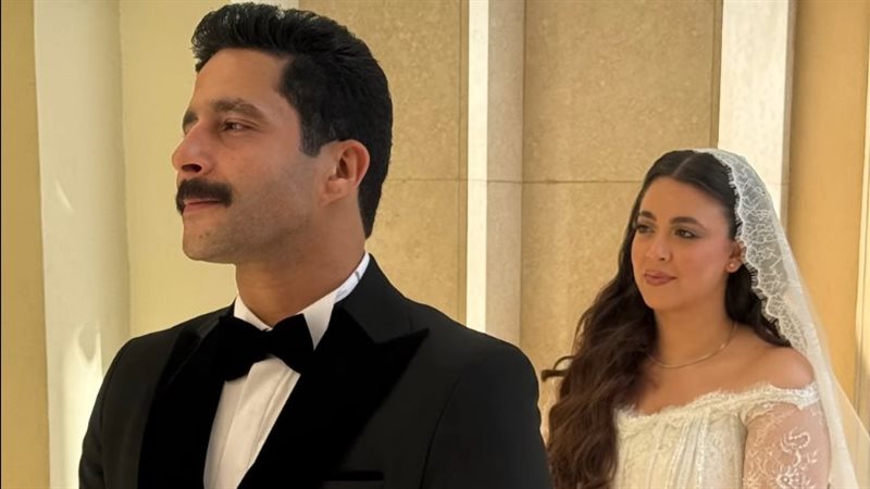 الفنان مصطفى منصور يحتفل بزواجه بهايدي رفعت (فيديو)