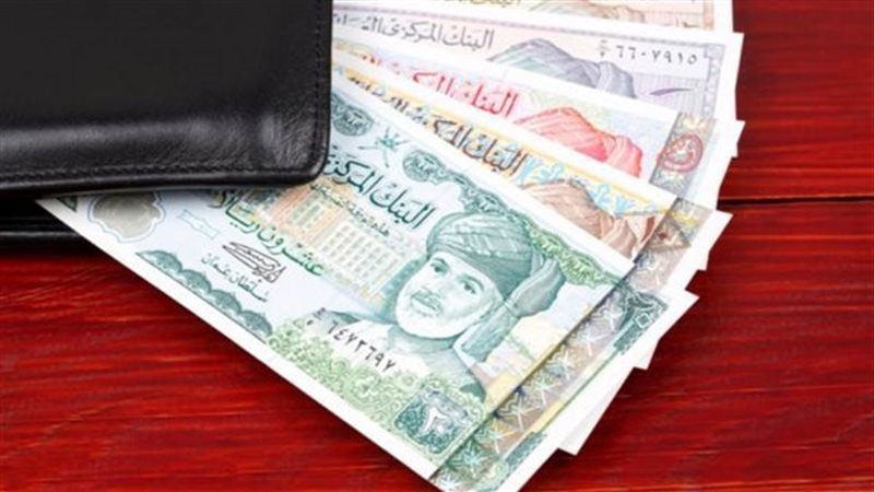 130.06 جنيه، سعر الريال العماني في البنك المركزي مساء اليوم الأحد