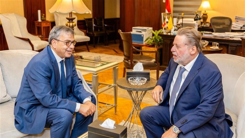 محافظ البنك المركزي يبحث مع نظيره التونسي التعاون المشترك