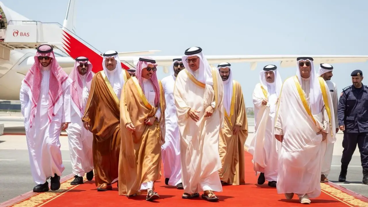 وزير الخارجية السعودي يشارك في اجتماع وزاري خليجي في البحرين