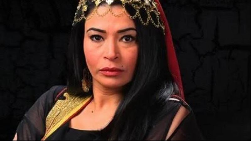 صفوة تكشف عن اسمها الحقيقي