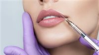 طرق الوقاية من هجرة الفيلر للحصول على نتائج طبيعية وآمنة