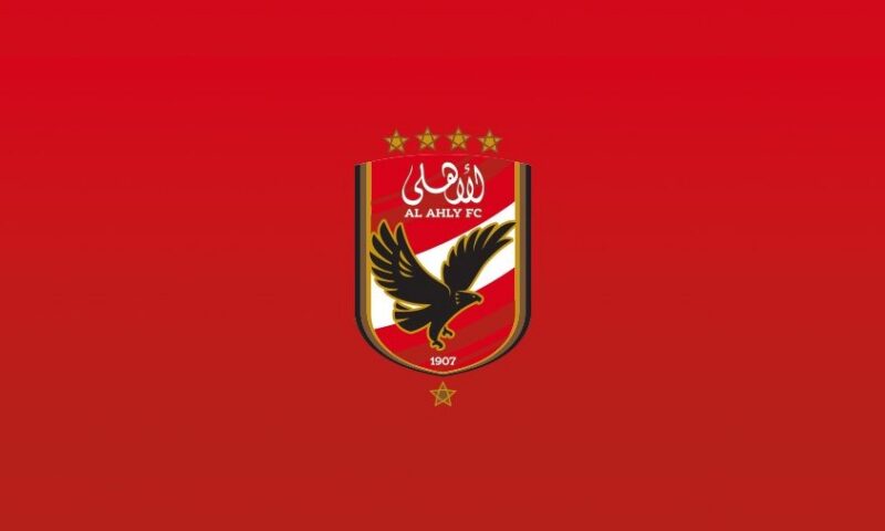 ناقد رياضي.. الأهلي يقترب من حسم ثلاثي إنبي في الانتقالات المقبلة
