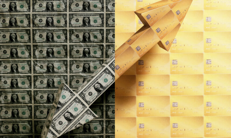 How shoppers who pay in cash are subsidizing Americans’ credit card reward points