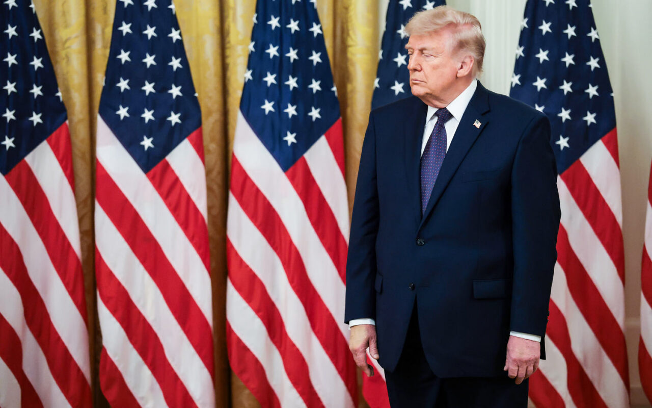 Democrats think their secret sauce in 2026 is targeting Trump and GOP on ‘corruption’