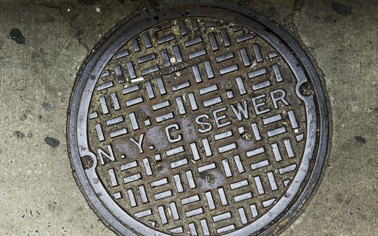 Police investigate videos of men mysteriously emerging from New York City sewers