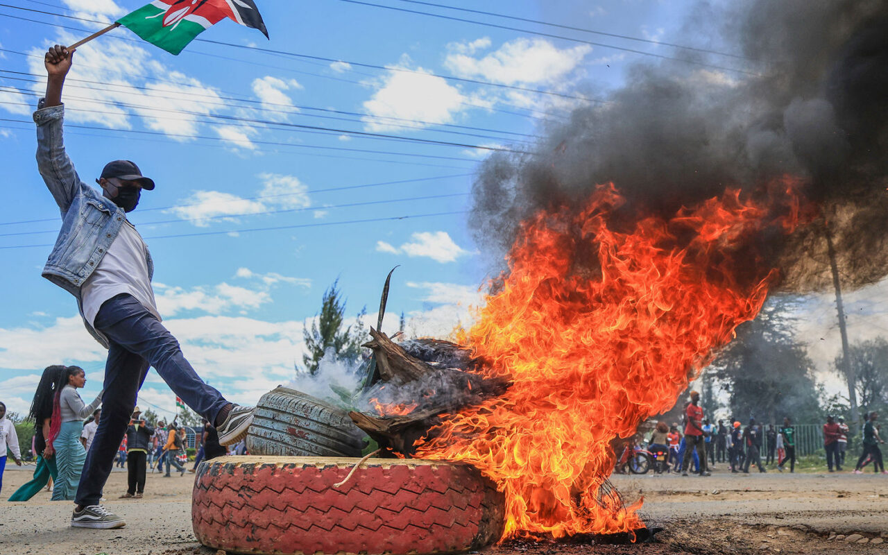 U.S. plan to open Ebola quarantine center in Kenya faces growing backlash and protests