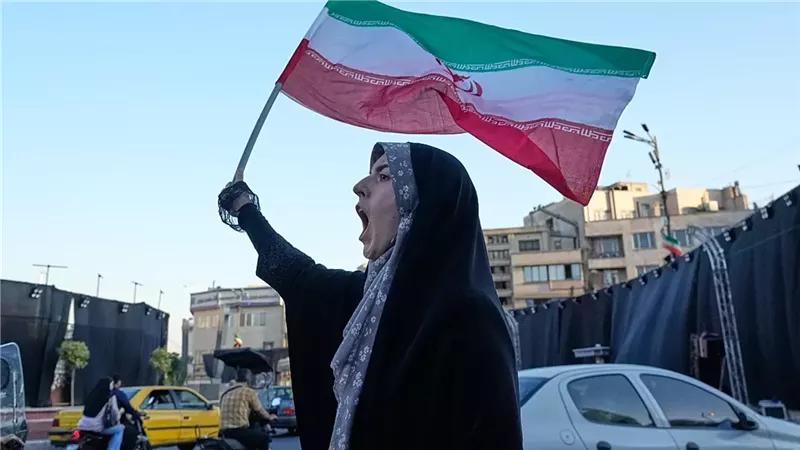 الاتفاق الأمريكي الإيراني، حرب منتهية أم هدنة مؤقتة وسط غموض الملفات العالقة؟
