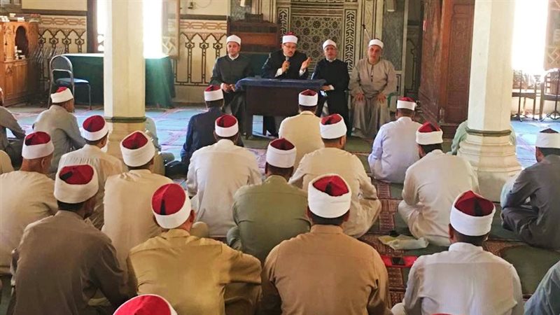 أوقاف الفيوم تعقد اجتماعا لدعم دور الأئمة في مواجهة الفكر المتطرف