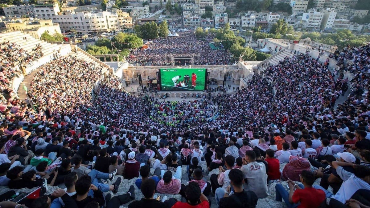 وفاة مشجع أردني وإصابة 8 في تدافع جماهيري أثناء متابعة مباراة الجزائر