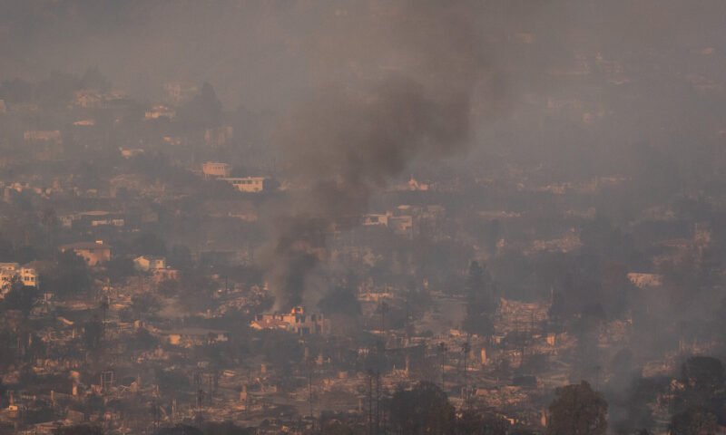 2025 Wildfires Were the Costliest Ever, Researchers Say