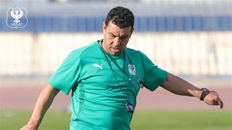 تعرف على البديل الأقرب لـ أنيس بوجلبان داخل الأهلي