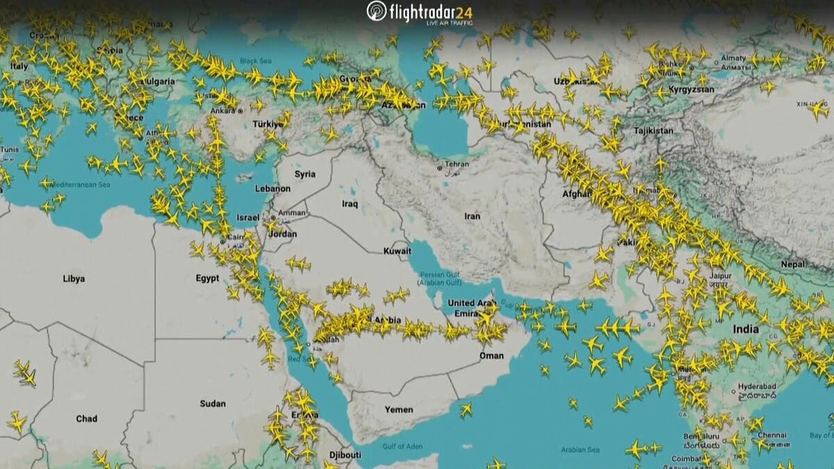 إيران: رفع القيود المفروضة على الطيران وعودة المجال الجوي لطبيعته 