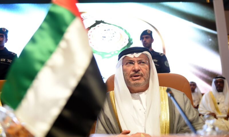 قرقاش يعقّب على هجوم إيران على الكويت والبحرين ويبين ما لا بد من وجوده خليجيا