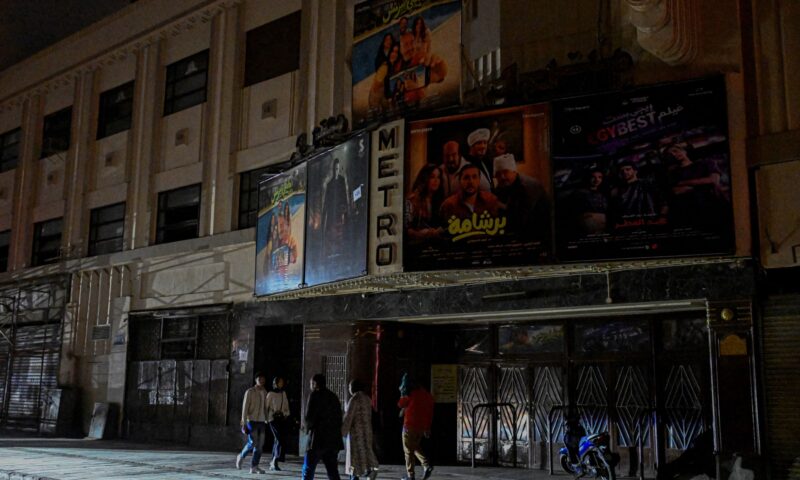 النقابات الفنية في مصر ترد على أزمة فيلم “برشامة” برفض “التكفير”