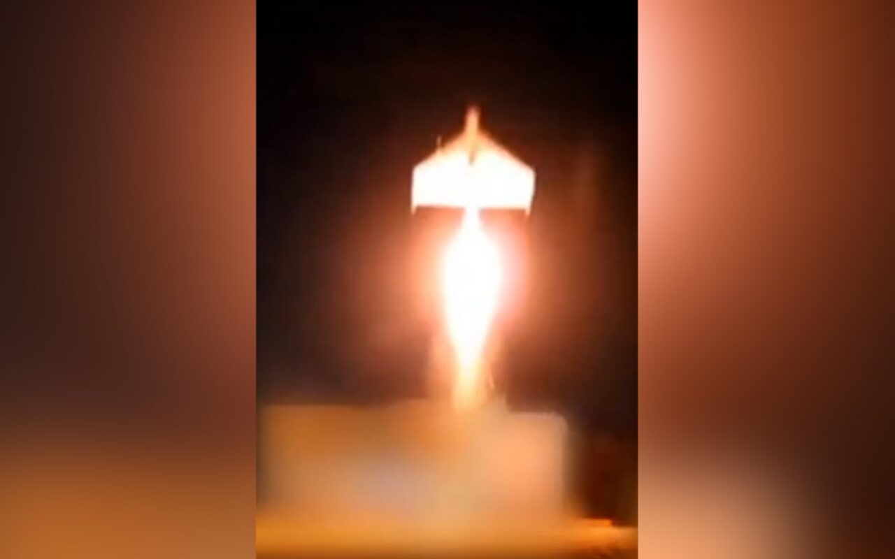 تصعيد غير مسبوق بين إيران وأمريكا.. مراسلة CNN ترصد ما حدث