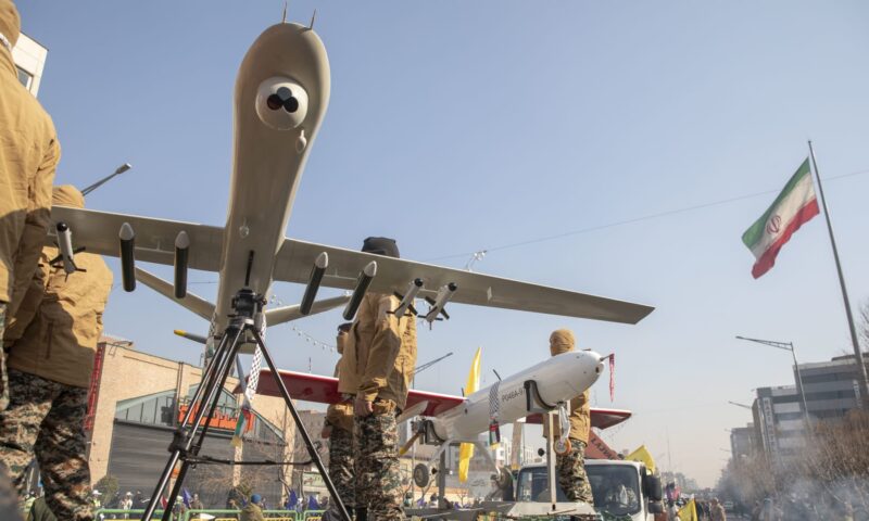 مصدر لـCNN: الجيش الأمريكي دمر مسيرات أطلقتها إيران باتجاه مضيق هرمز