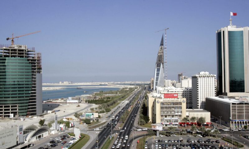 الجيش البحريني يكشف تفاصيل عن هجمات إيران على المملكة السبت واعتراضها بنجاح
