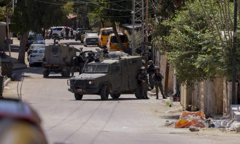 الصحة الفلسطينية: جنود إسرائيليون يقتلون رضيعا بالرصاص في الضفة ويصيبون والديه