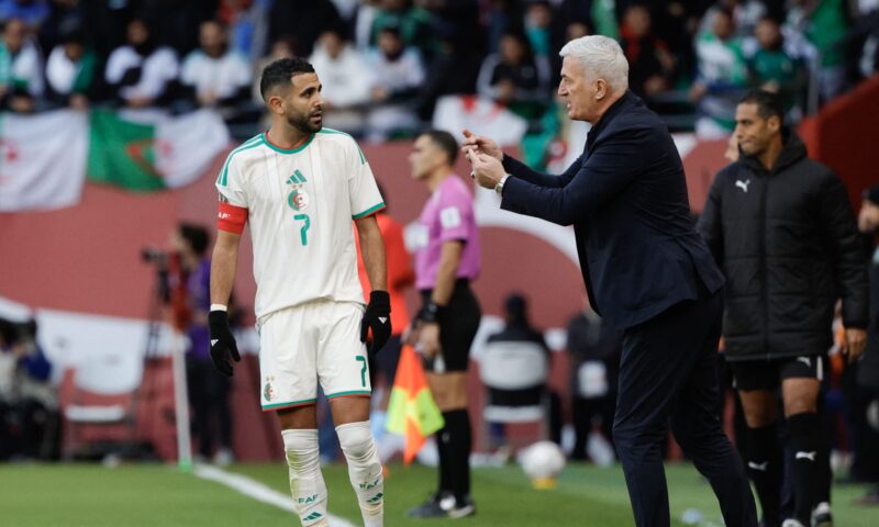 منتخب الجزائر يجدد عقد مدربه قبل انطلاق مونديال 2026.. إلى متى سيستمر؟