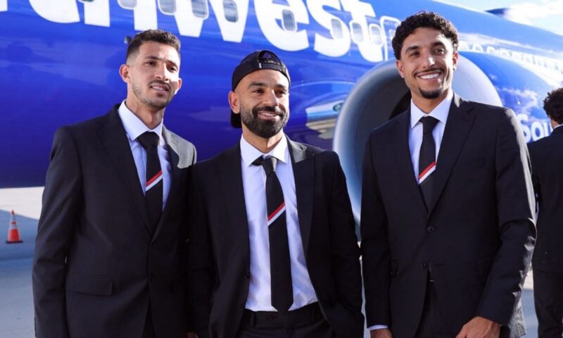 “جاهزون للمونديال”.. وصول منتخب مصر إلى سبوكين لبدء المعسكر الرسمي