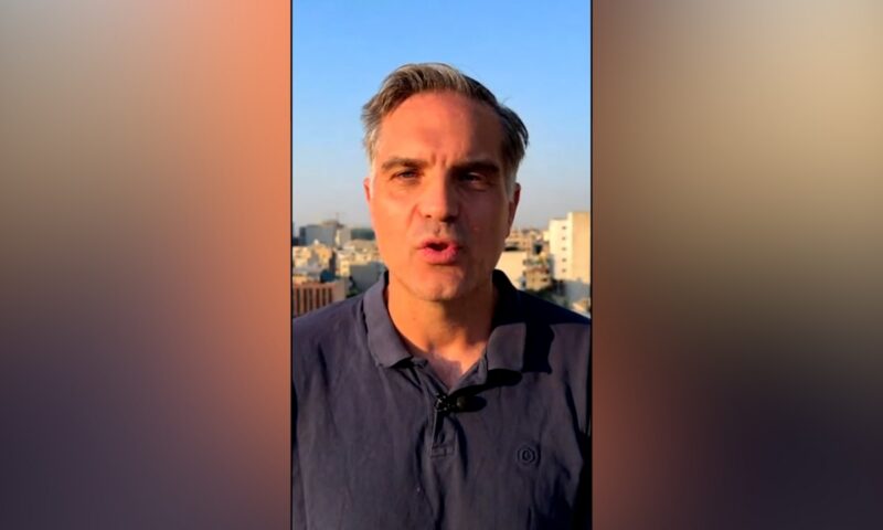 مراسل CNN ينقل تقريرًا من طهران بعد تبادل إيران وإسرائيل ضربات جديدة