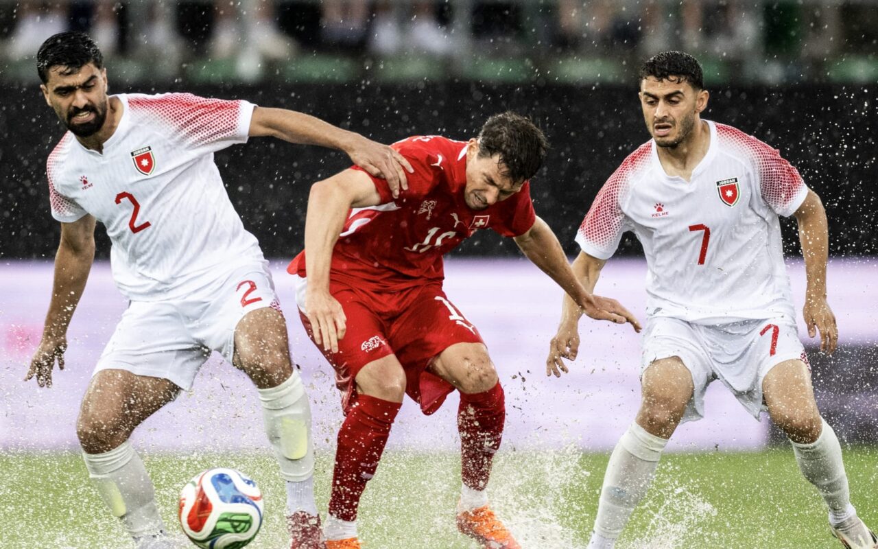منتخب الأردن يجري تغييرًا طارئًا على قائمته قبل انطلاق كأس العالم