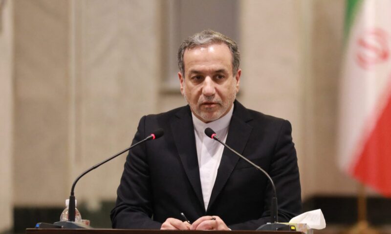 “نتحدث لغات أخرى غير الدبلوماسية”.. عراقجي بعد “إسقاط الأباتشي” ووعيد ترامب