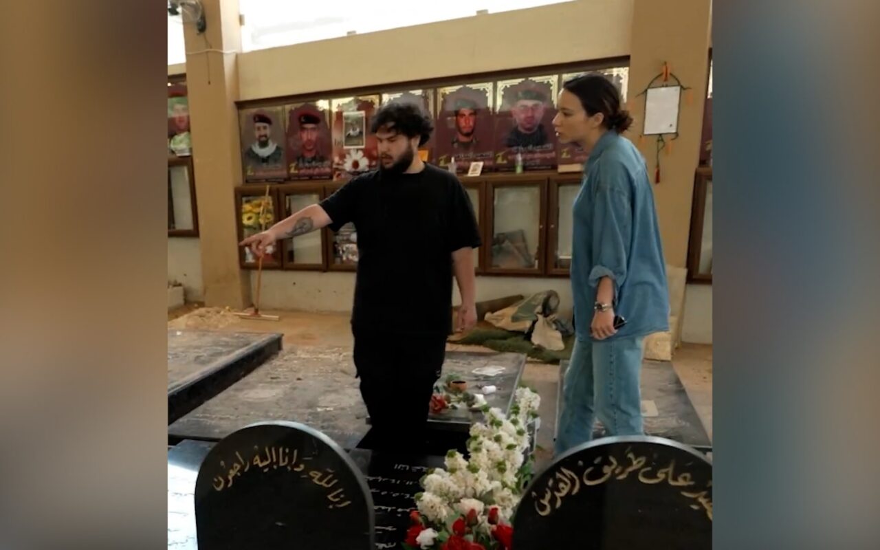 شاهد كيف تثير الحرب انقساماً في آراء اللبنانيين حول حزب الله