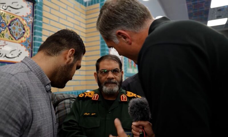 شاهد كيف رد قادة في الحرس الثوري الإيراني على تهديد ترامب
